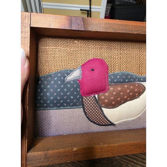 VINTAGE Handmade Quilted Hanging Wall Decor Art 8 X 12 Duck Goose Quilt Pic - Picture 9 of 16